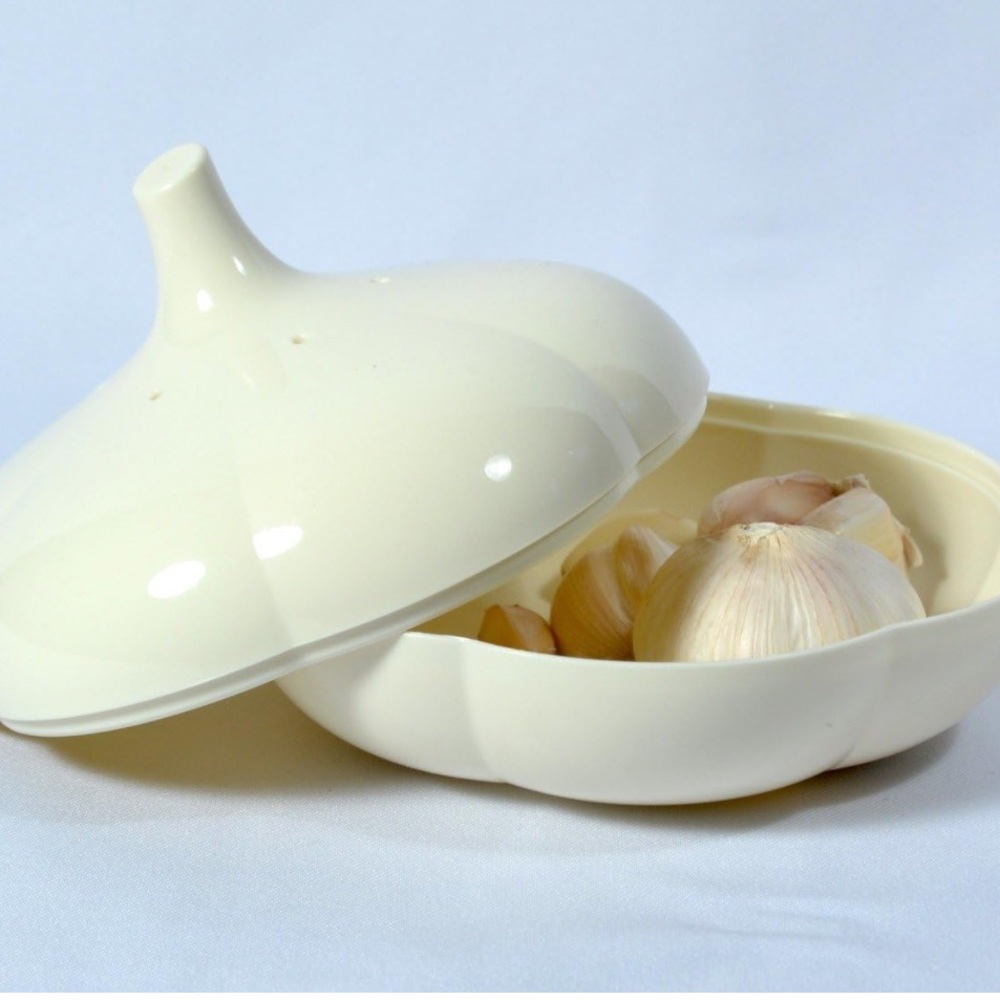 Tupperware Garlic keeper - Picture 2 of 6
